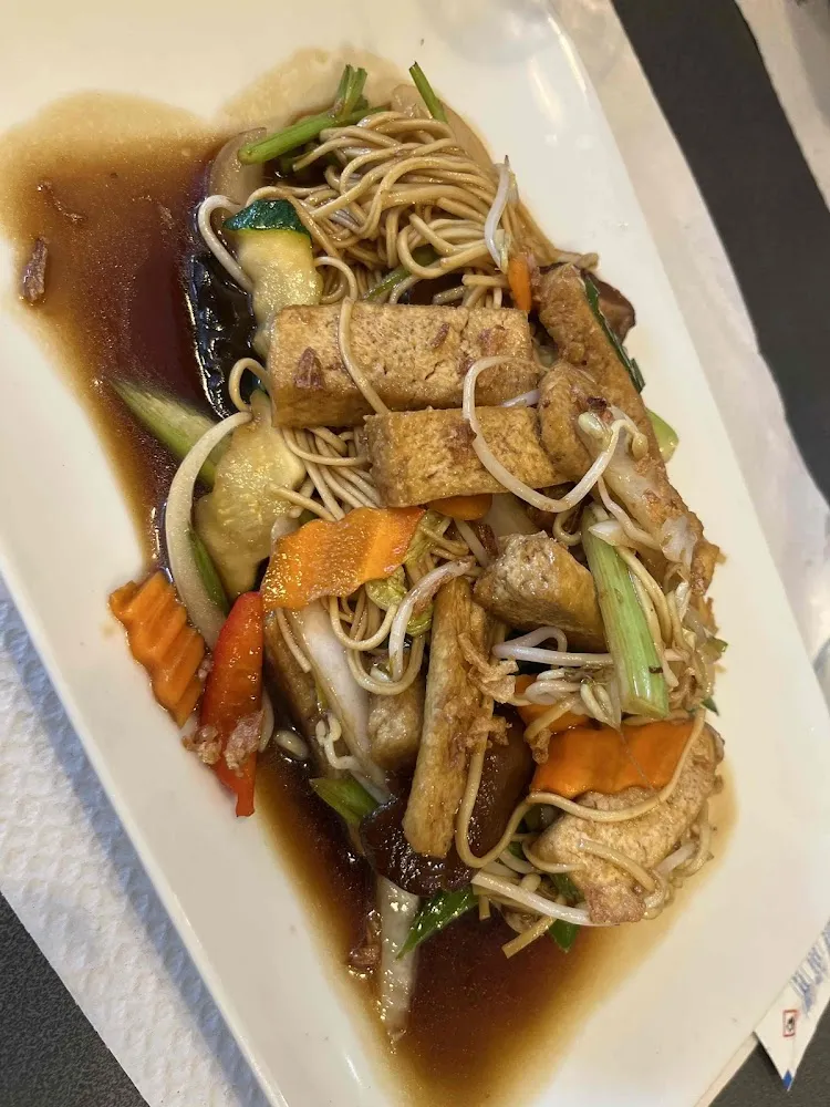 Tofu Fried Noodles